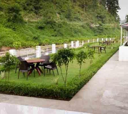 Riverside Resort Лансдаун Экстерьер фото