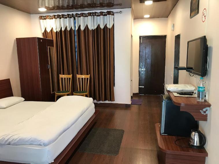 Riverside Resort Лансдаун Экстерьер фото